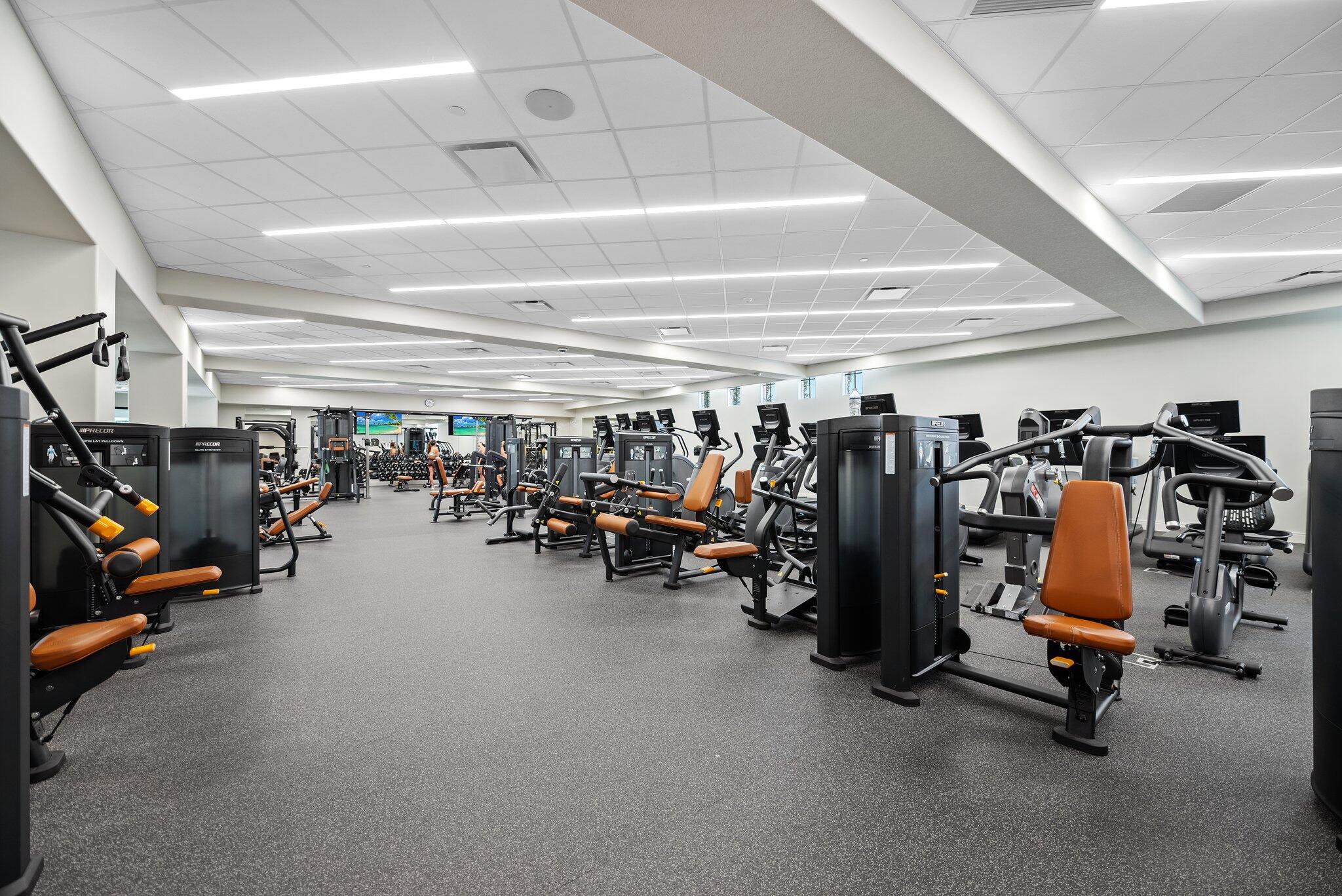 PARKLAND GOLF AND COUNTRY CLUB - Residential