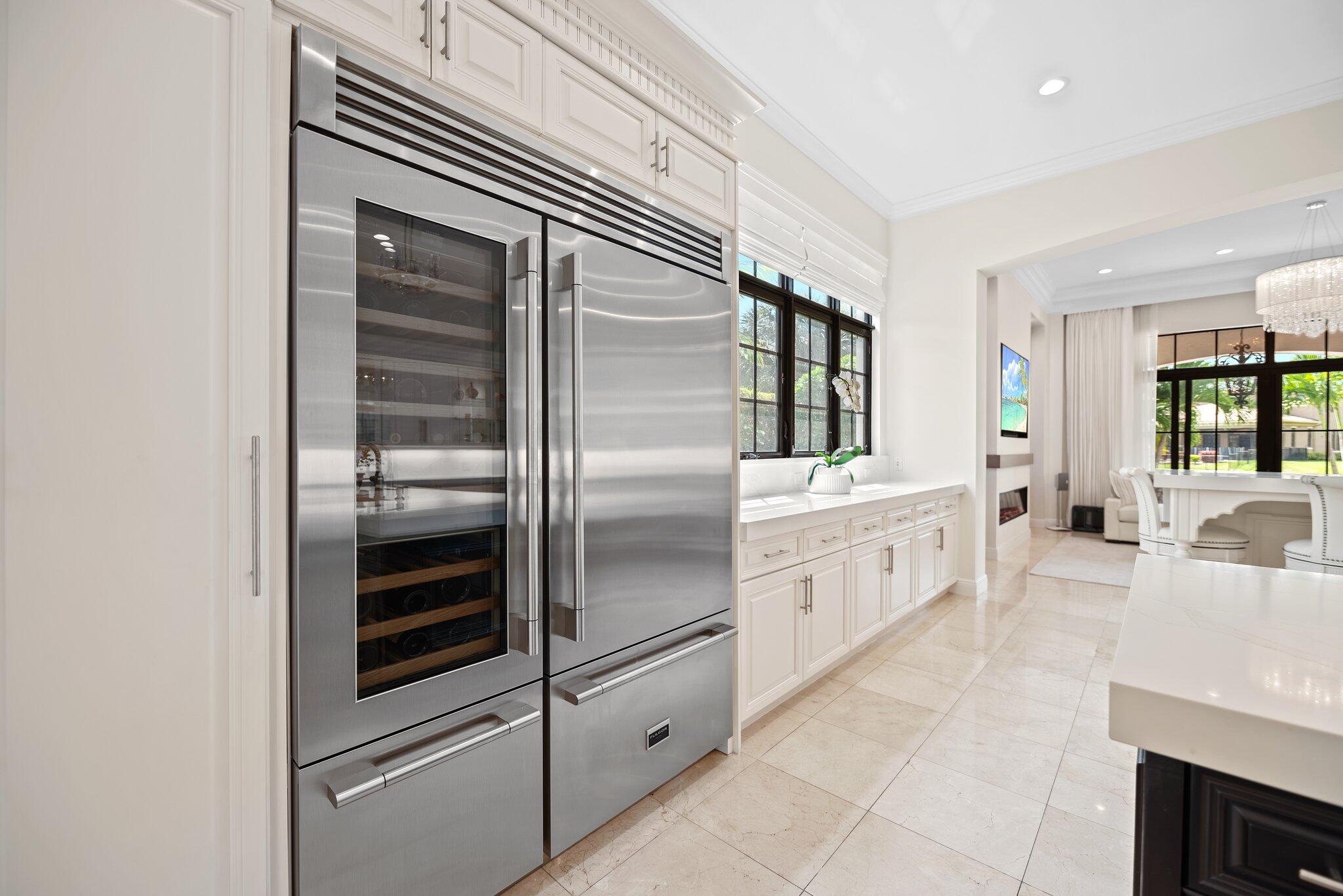 PARKLAND GOLF AND COUNTRY CLUB - Residential