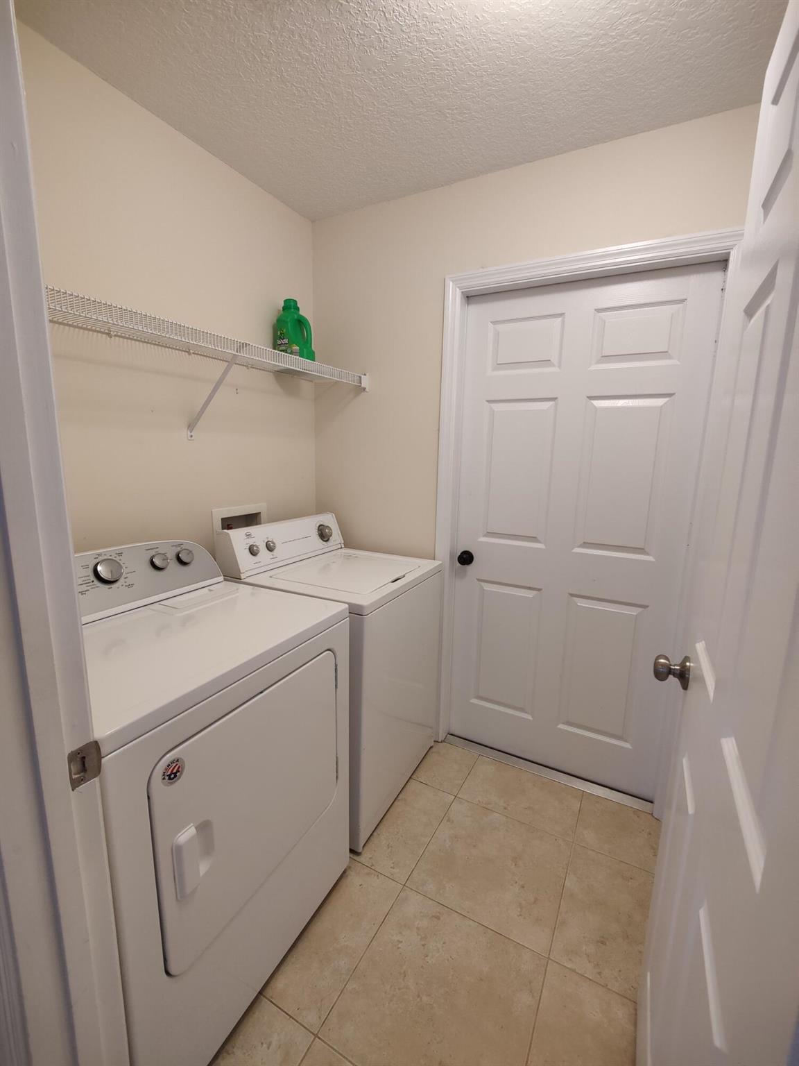 DIXIE PARK ADDITION NO. 2 - Residential Lease