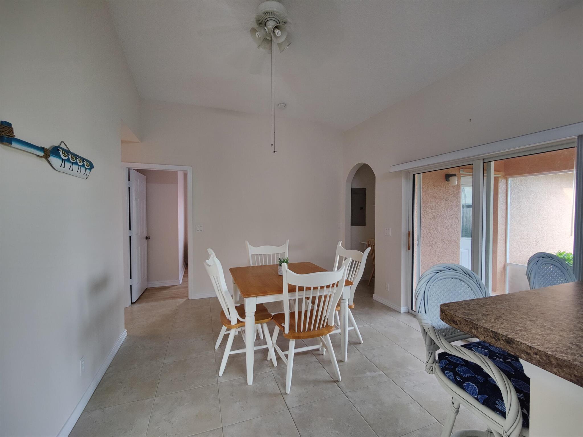DIXIE PARK ADDITION NO. 2 - Residential Lease