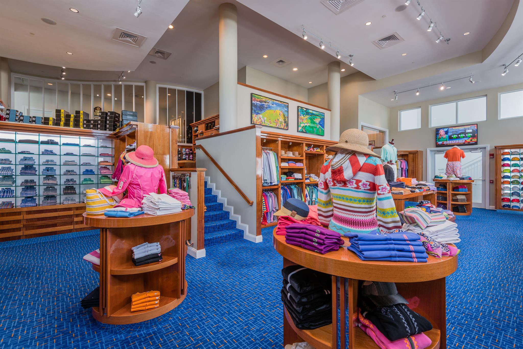 ADMIRALS COVE - Residential