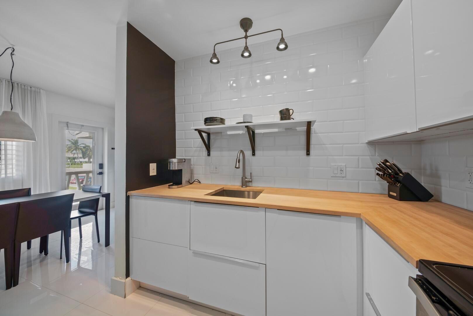 BERKELEY DIPLOMAT CO-OP - Residential