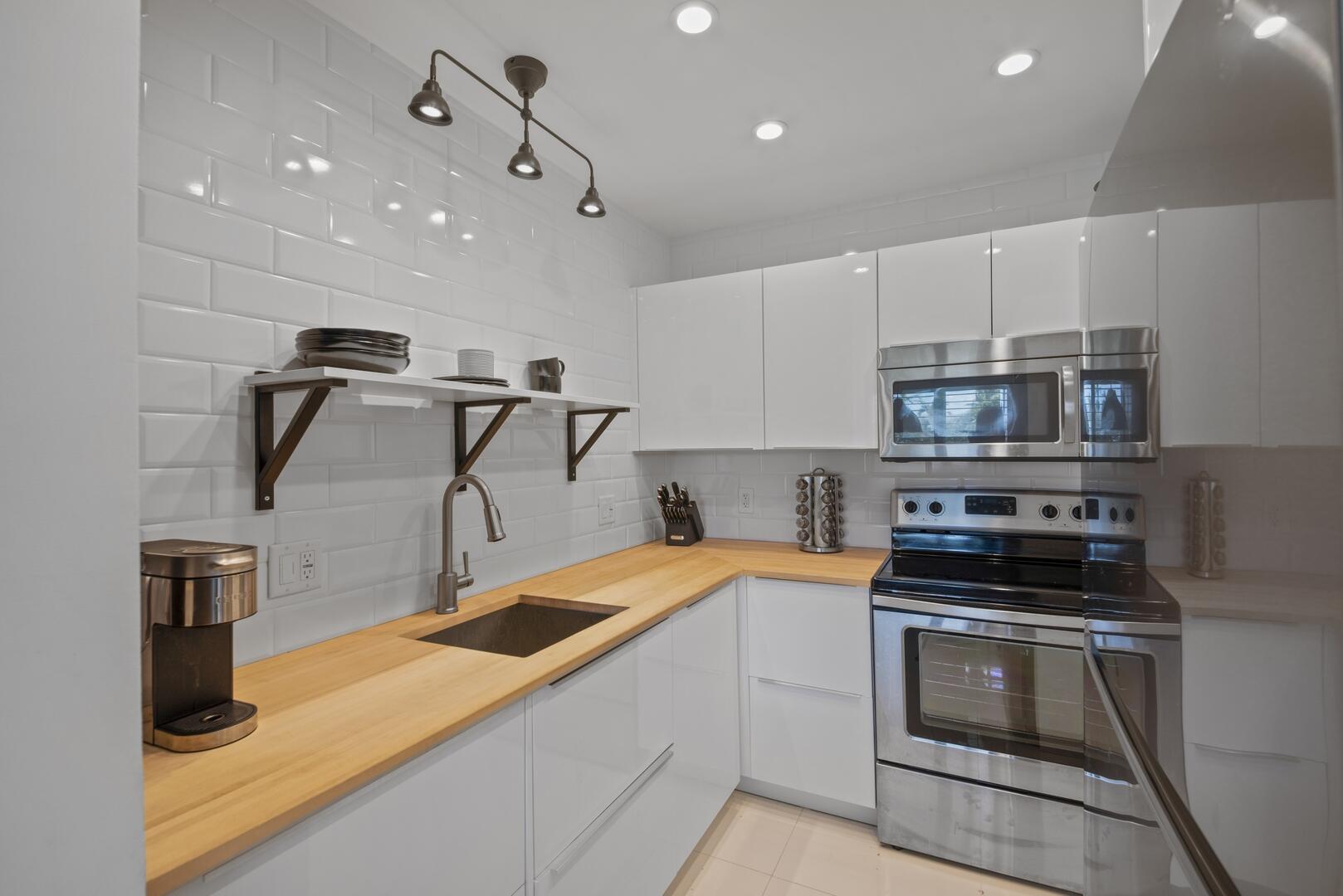 BERKELEY DIPLOMAT CO-OP - Residential