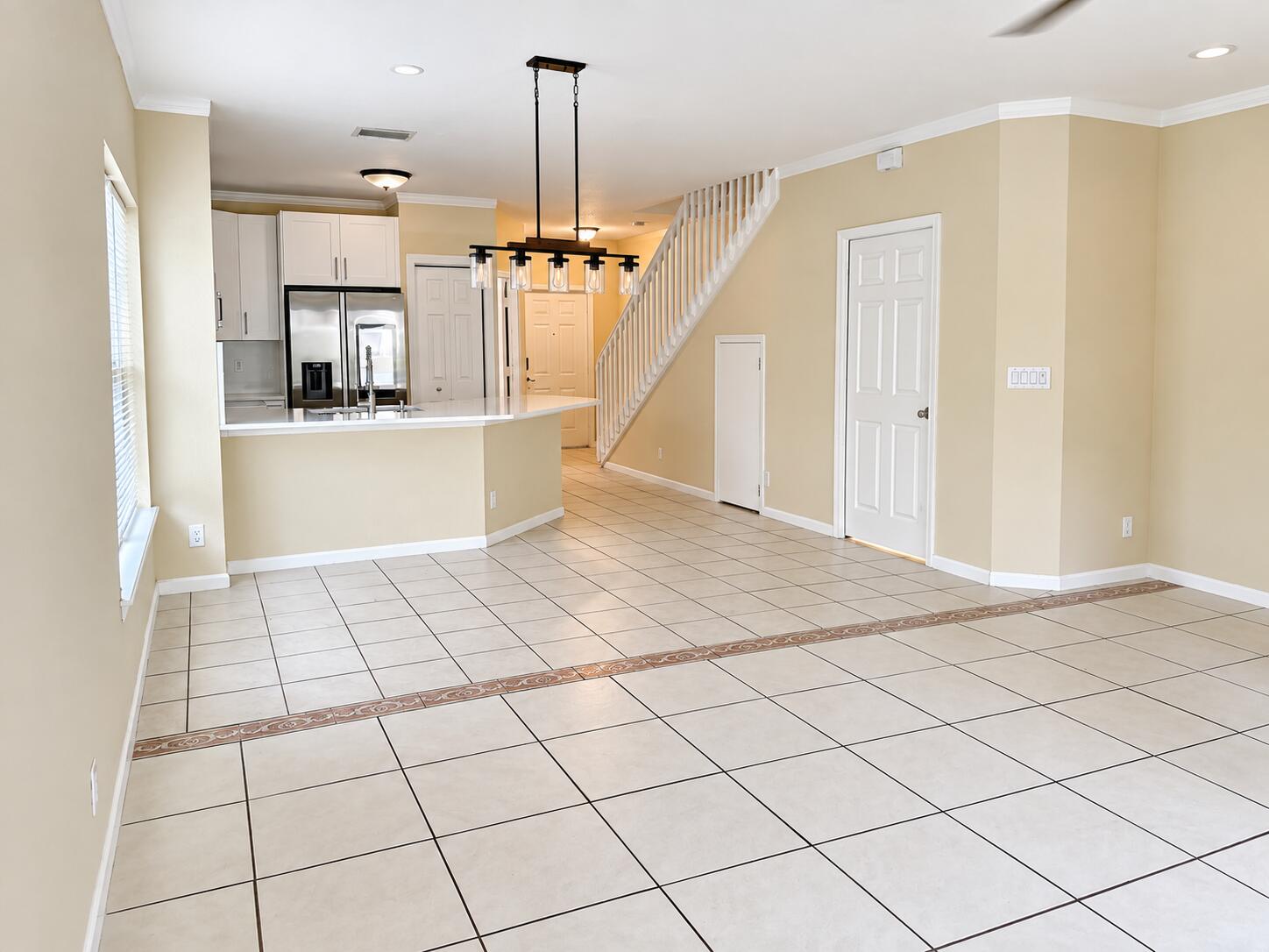 Properties 6958 OAK BRIDGE