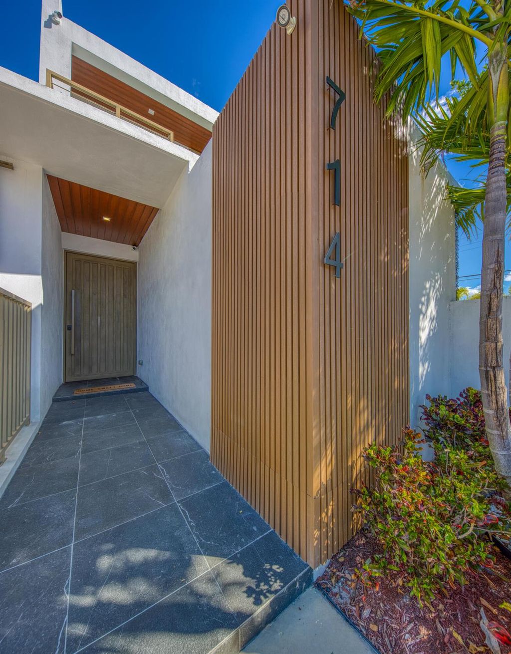 Photo of 714 6th Avenue N #Main, Lake Worth Beach, FL 33460 (MLS # R11084763)