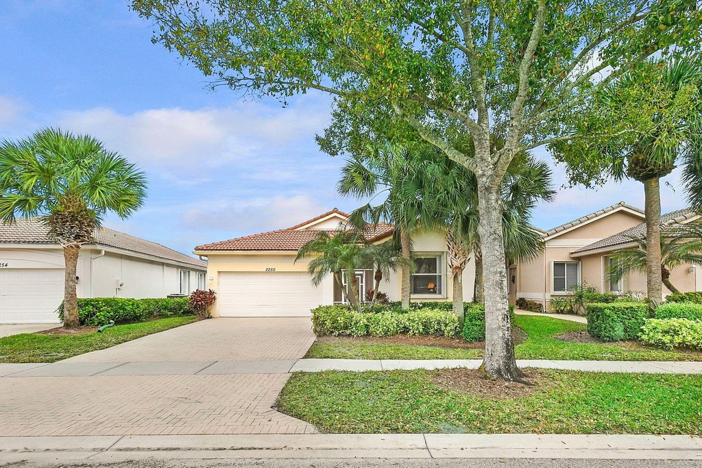 Photo of 2250 Egret Cove Drive, West Palm Beach, FL 33411 (MLS # R11054978)
