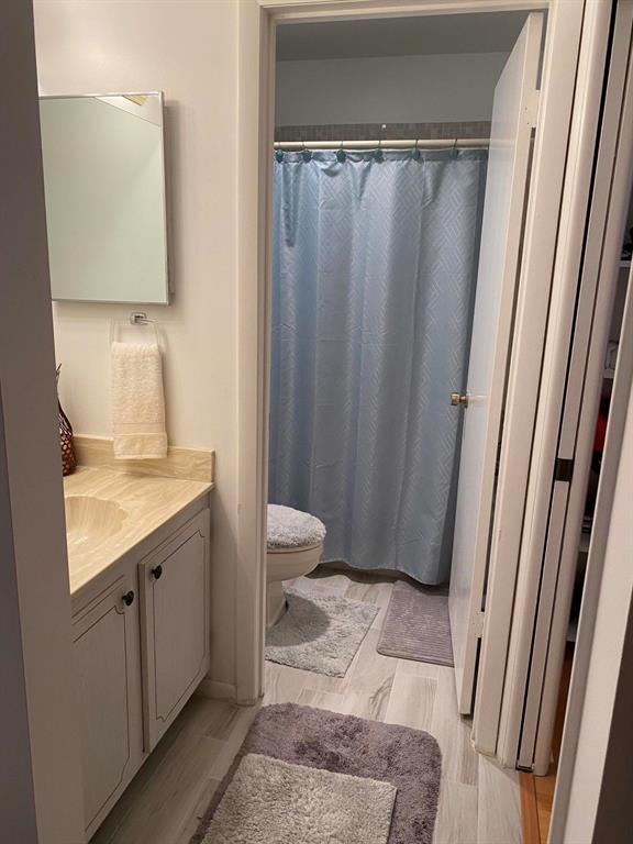 THE GROVE CONDOMINIUM SECTION 1 - Residential