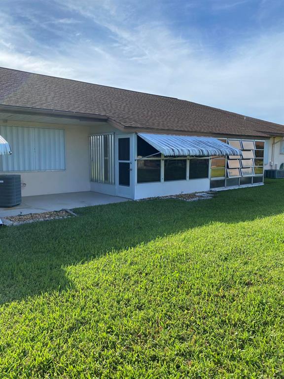 THE GROVE CONDOMINIUM SECTION 1 - Residential