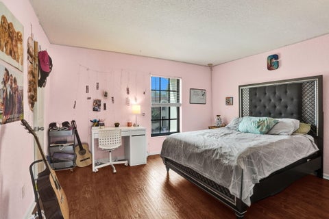 Tiny photo for 178 NW 115th Terrace, Plantation, FL 33325 (MLS # B26086182)