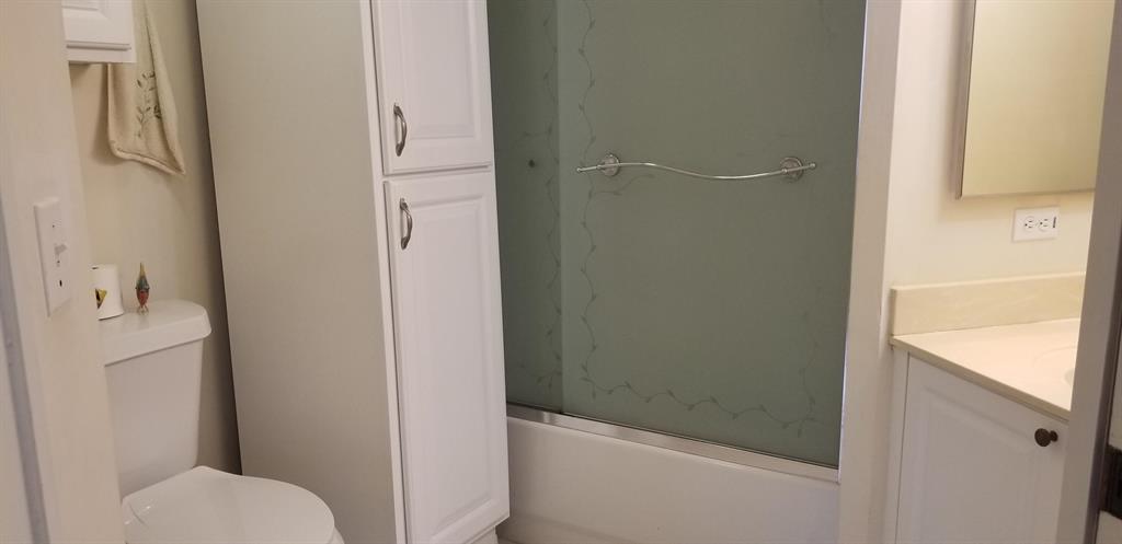 GRAND VIEW AT CRESTWOOD CONDO - Residential