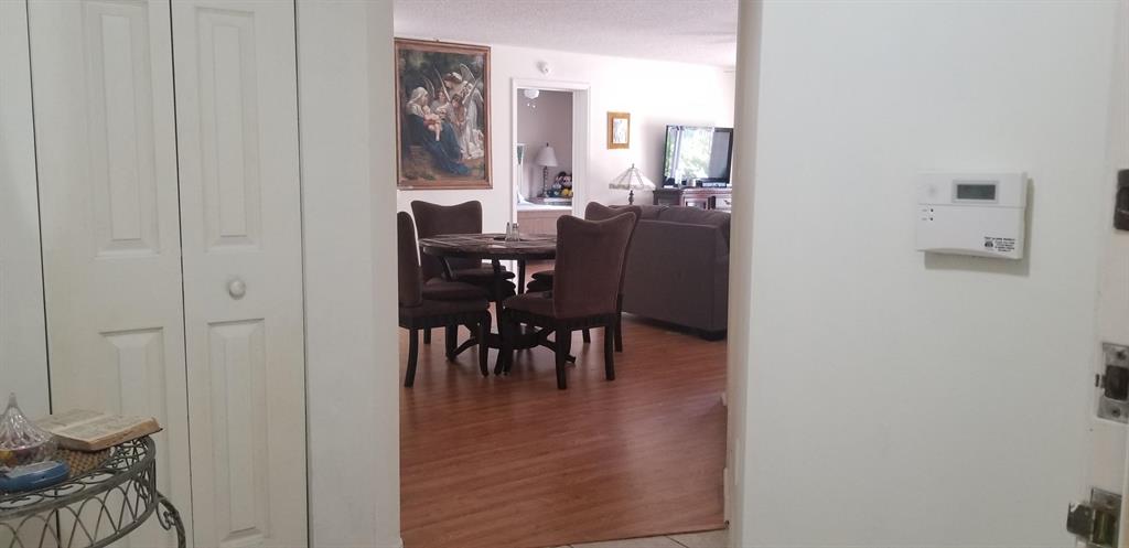 GRAND VIEW AT CRESTWOOD CONDO - Residential