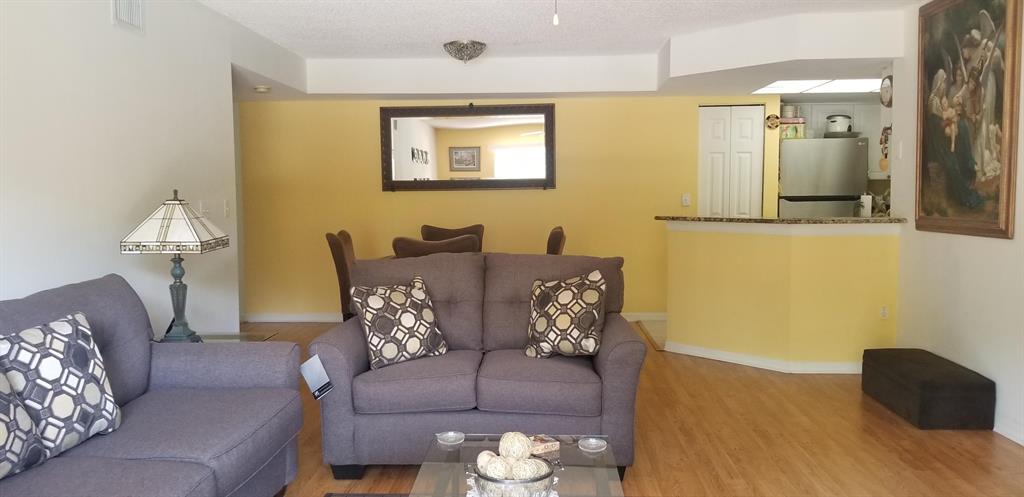 GRAND VIEW AT CRESTWOOD CONDO - Residential