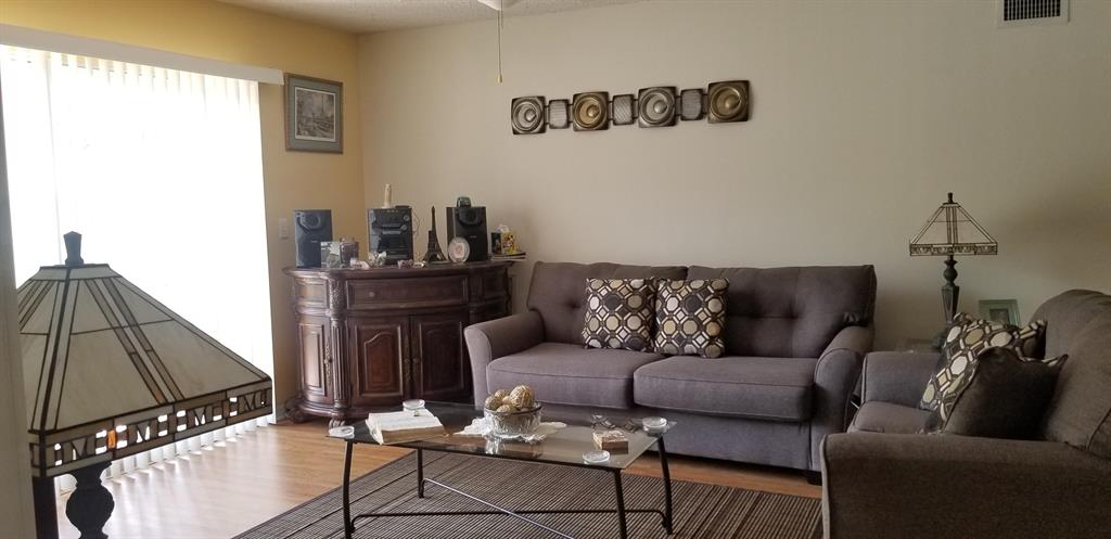 GRAND VIEW AT CRESTWOOD CONDO - Residential