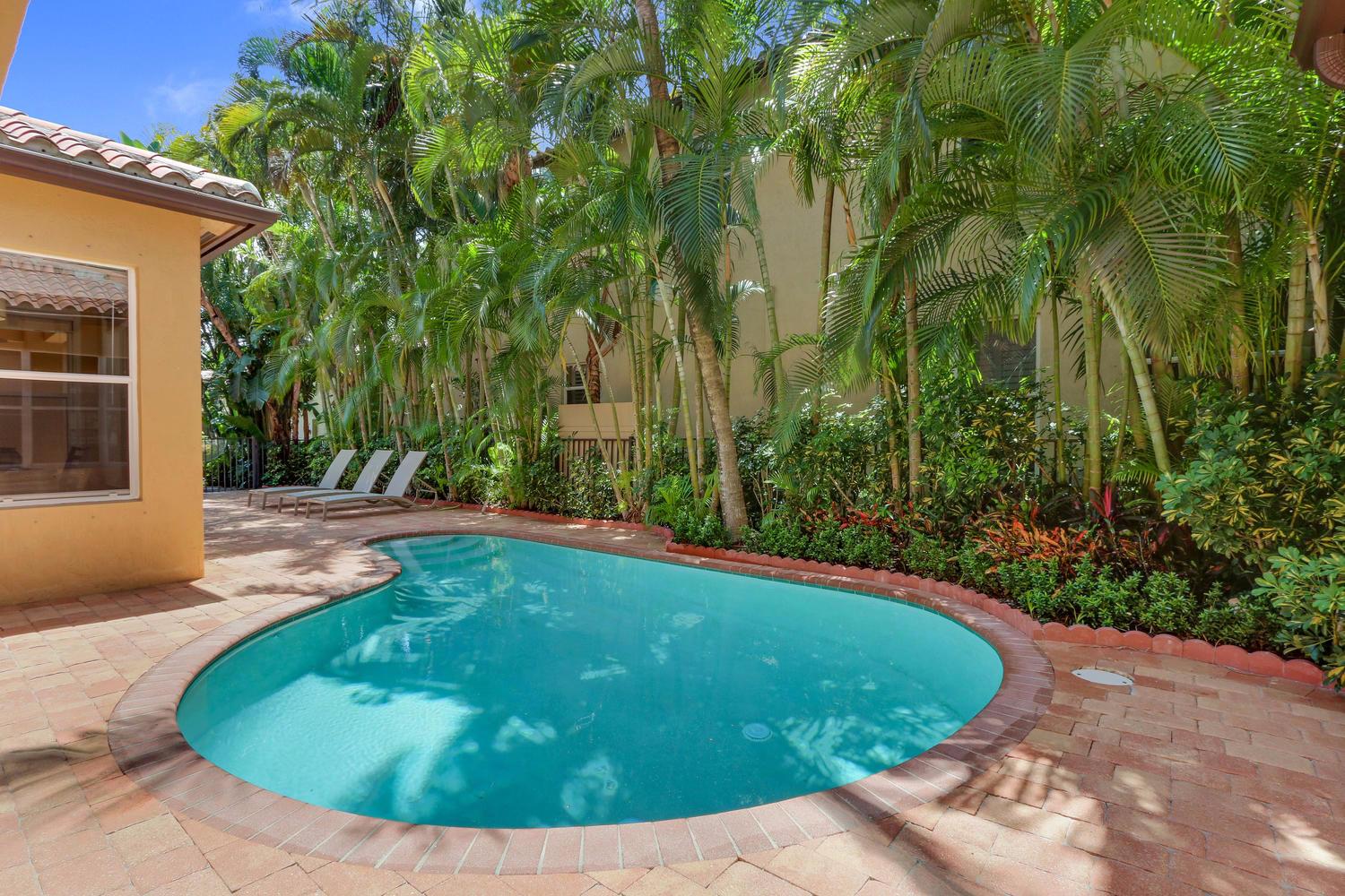 VALENCIA AT ABACOA - Residential Lease