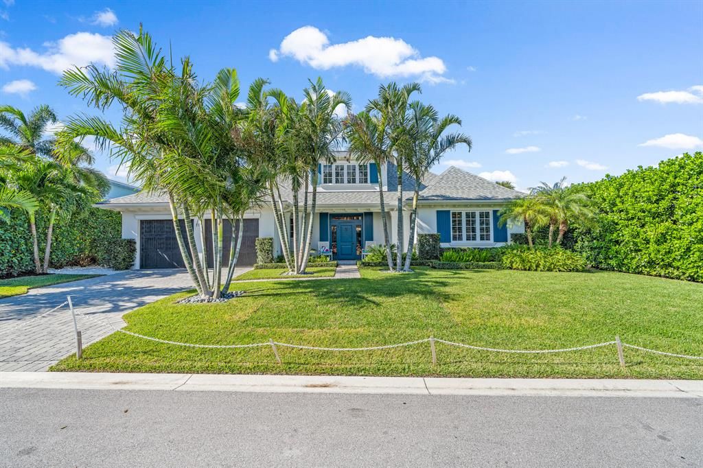 Photo of 155 Beacon Lane, Jupiter Inlet Colony, FL 33469 (MLS # R10870492)