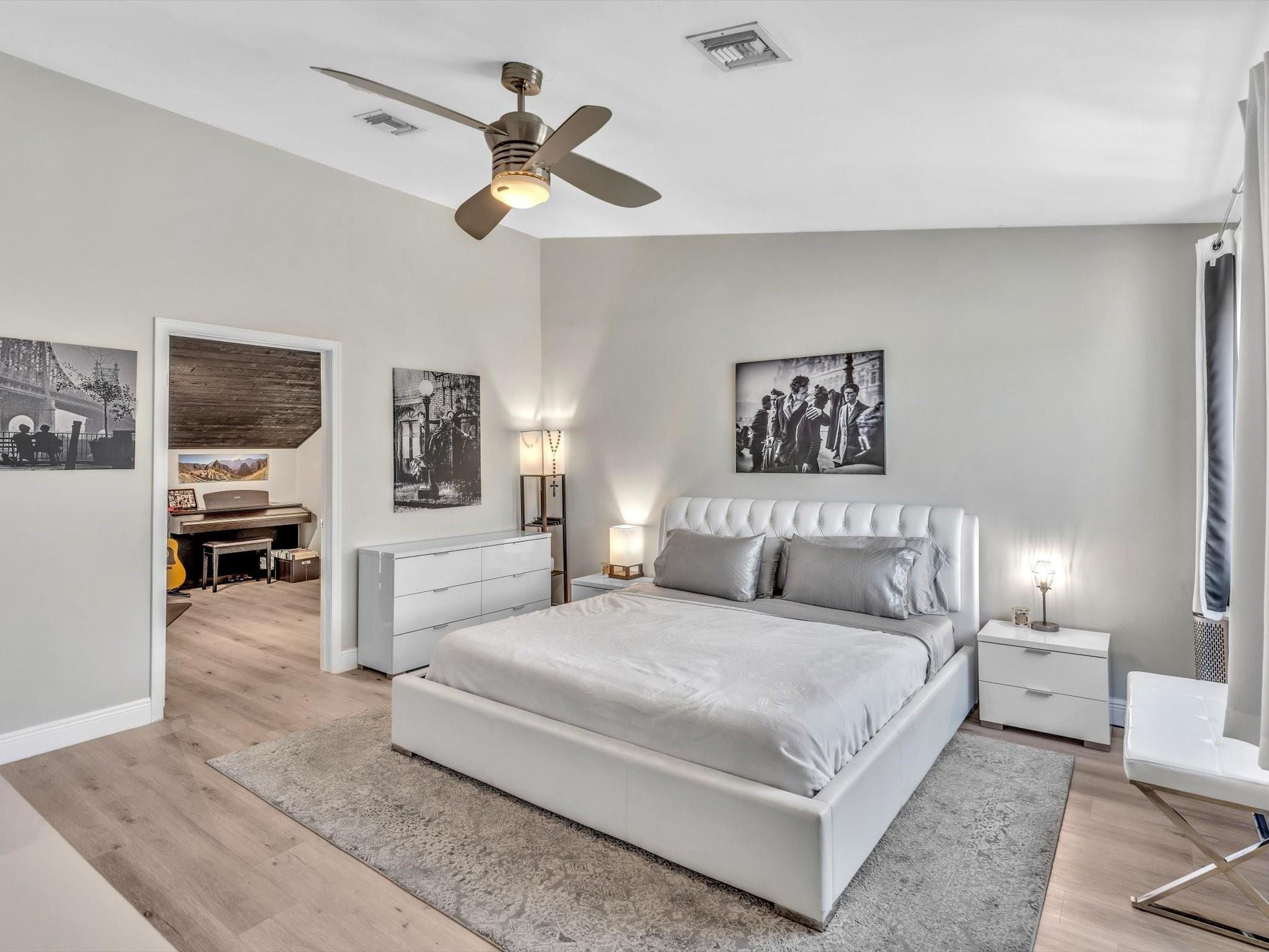 OAKLAND PARK SECOND ADD - Residential