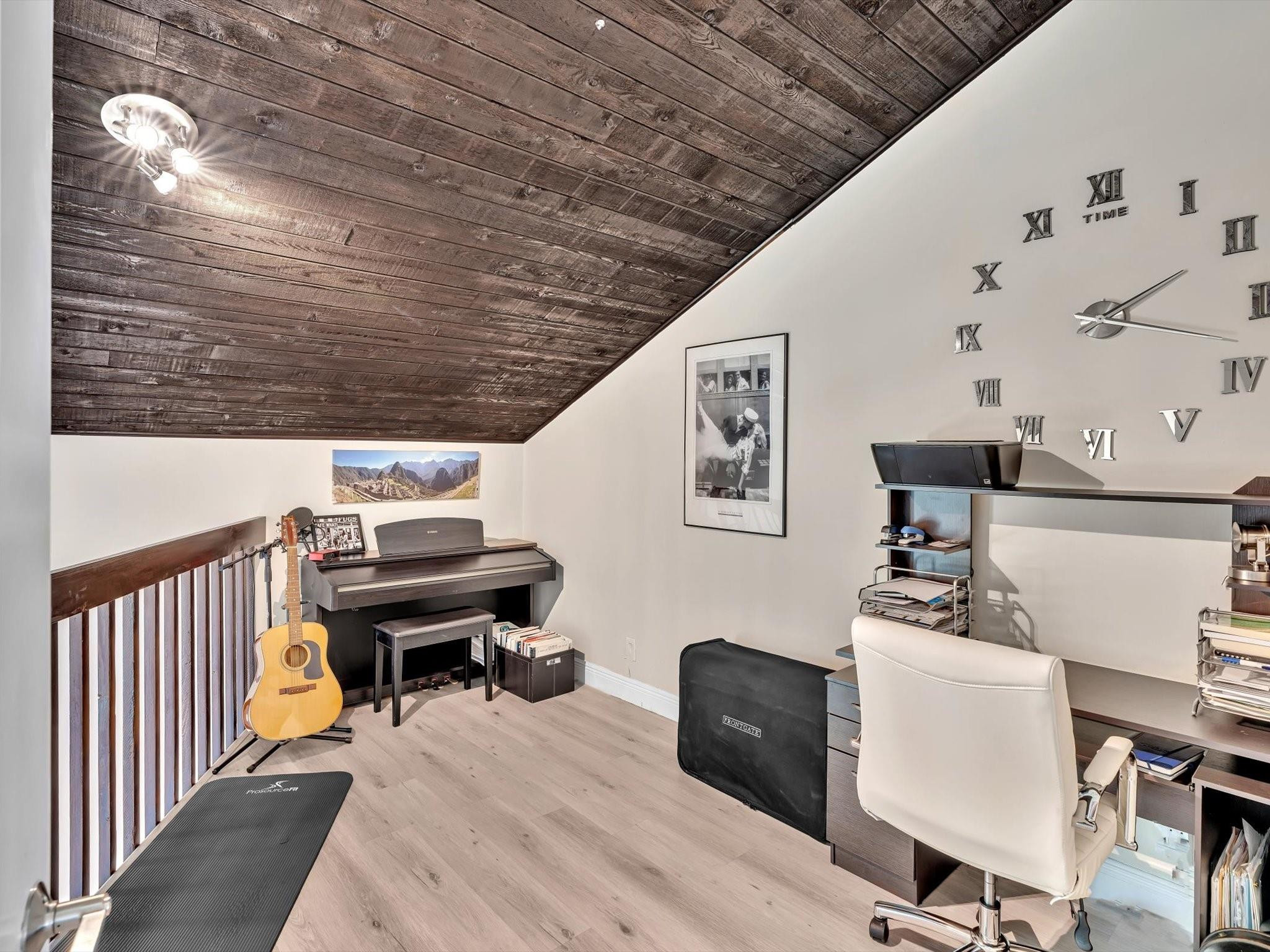 OAKLAND PARK SECOND ADD - Residential