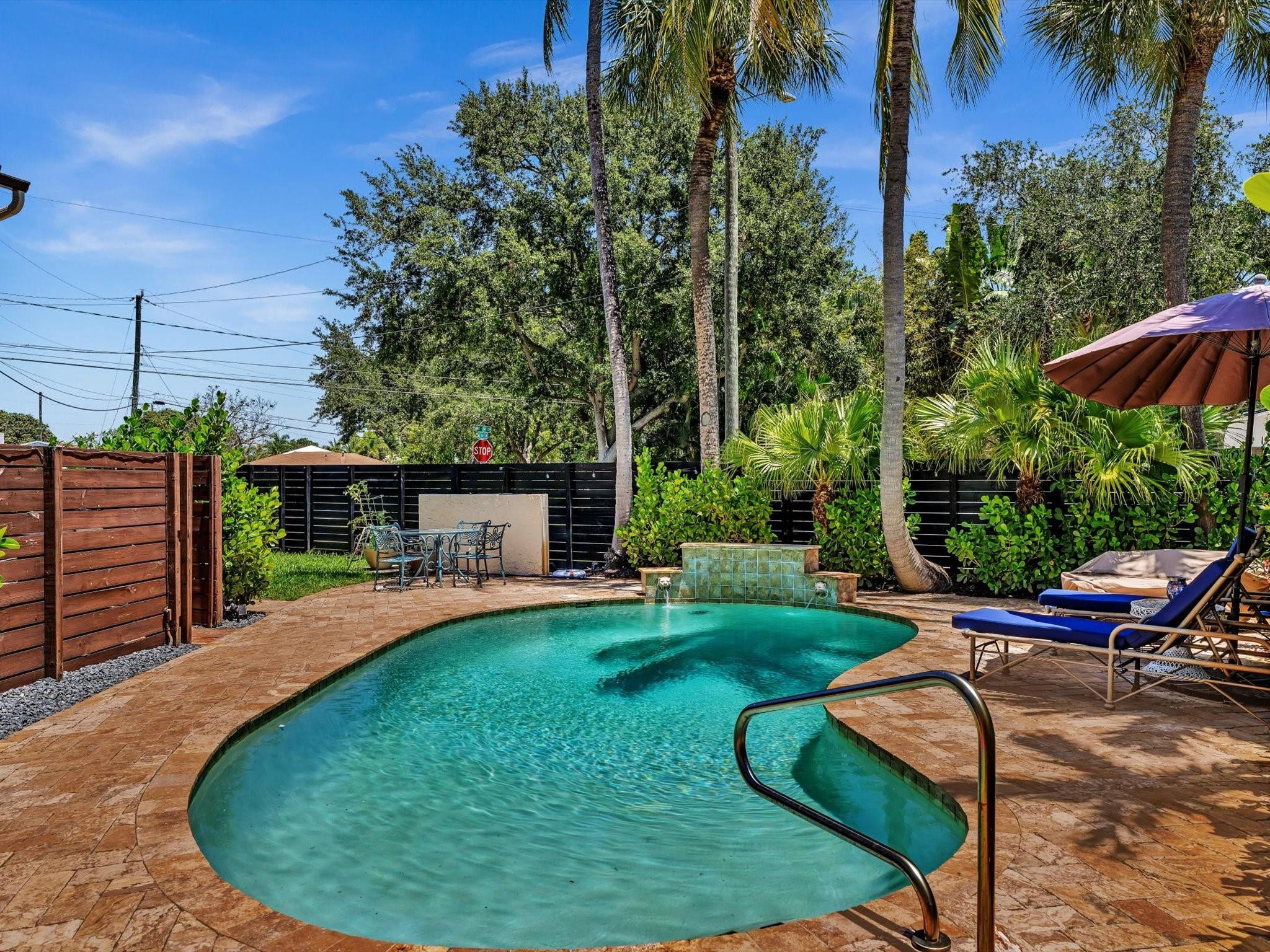 OAKLAND PARK SECOND ADD - Residential