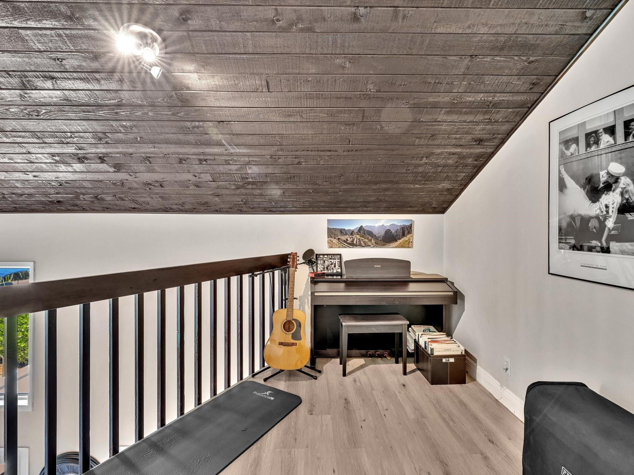 OAKLAND PARK SECOND ADD - Residential