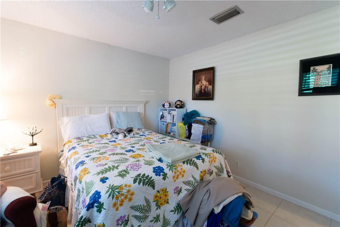 The Lakes - Residential