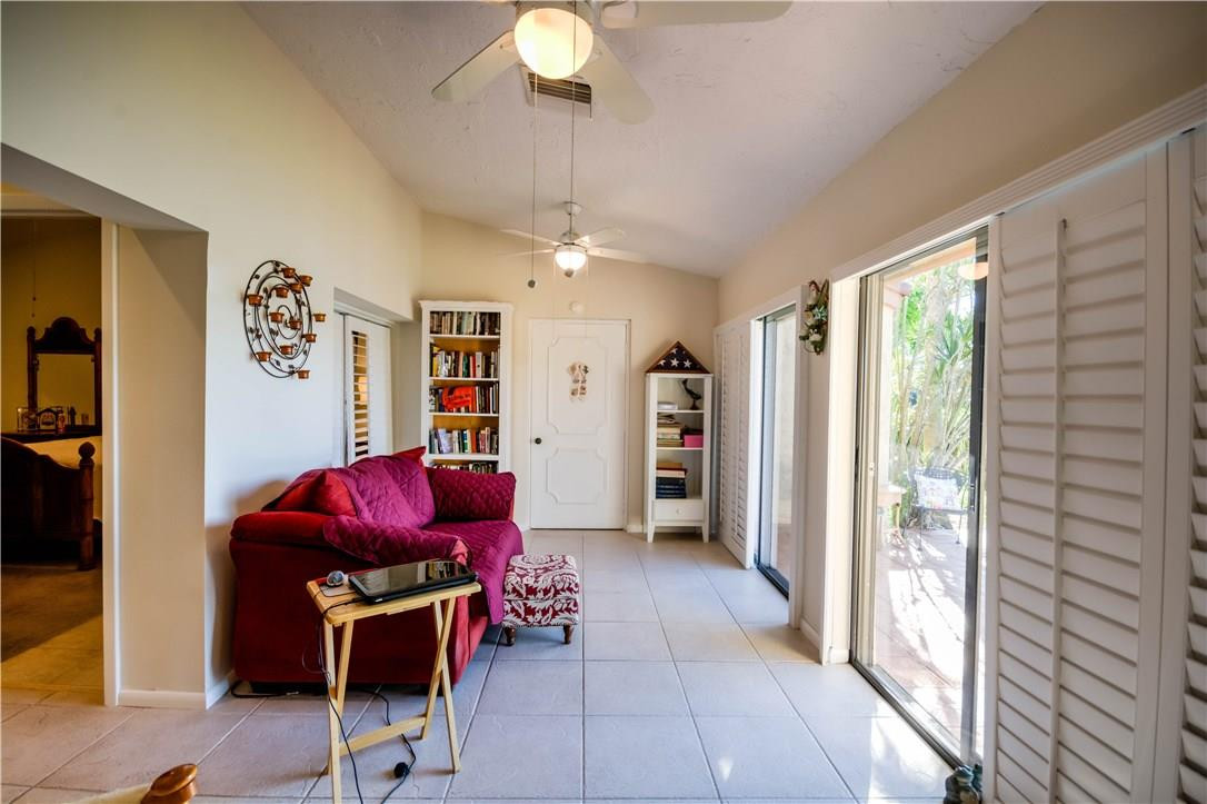 The Lakes - Residential