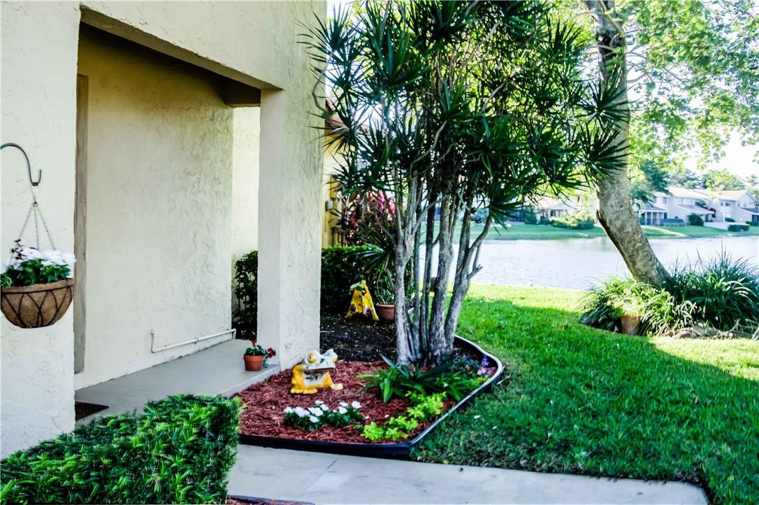 The Lakes - Residential