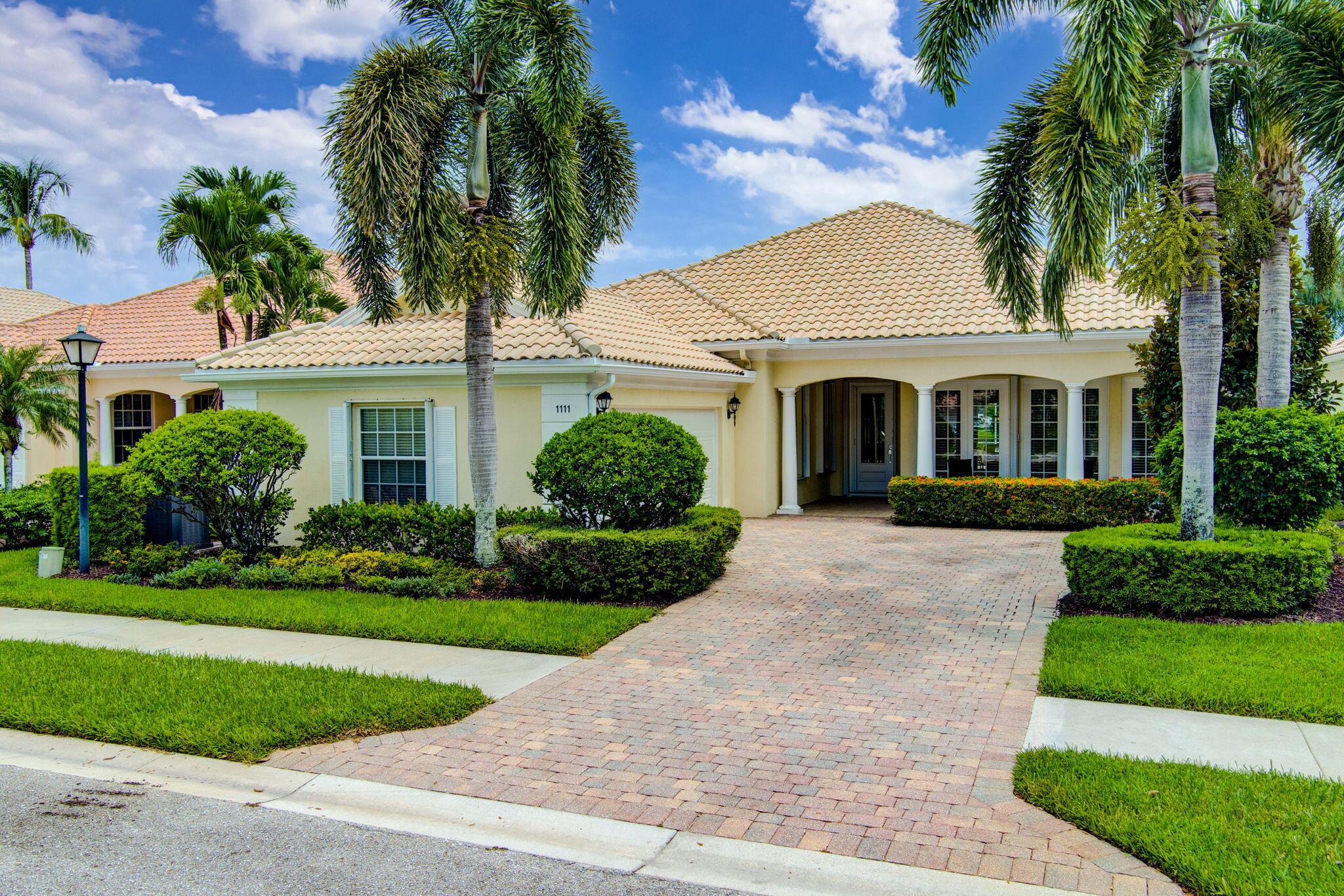 Photo 5 of 68 of 1111 Orinoco Way house