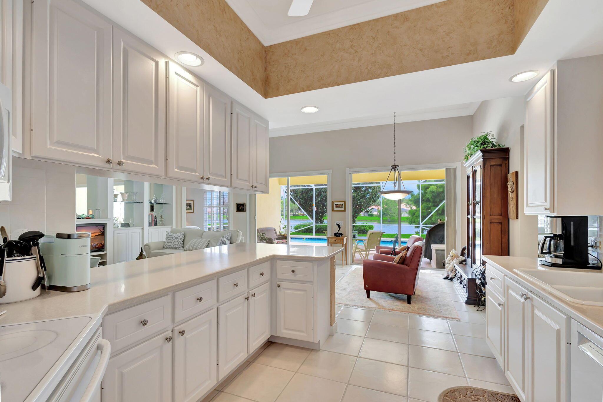 Photo 22 of 68 of 1111 Orinoco Way house