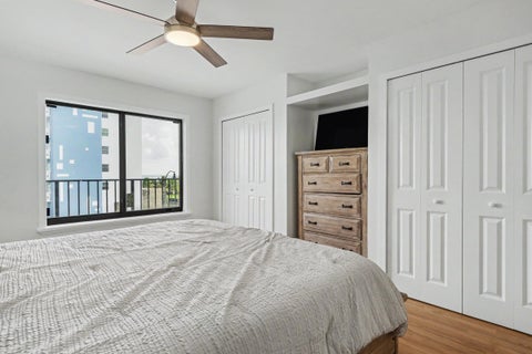Tiny photo for 3200 N OCEAN Drive #402, Hollywood, FL 33019 (MLS # B26084444)