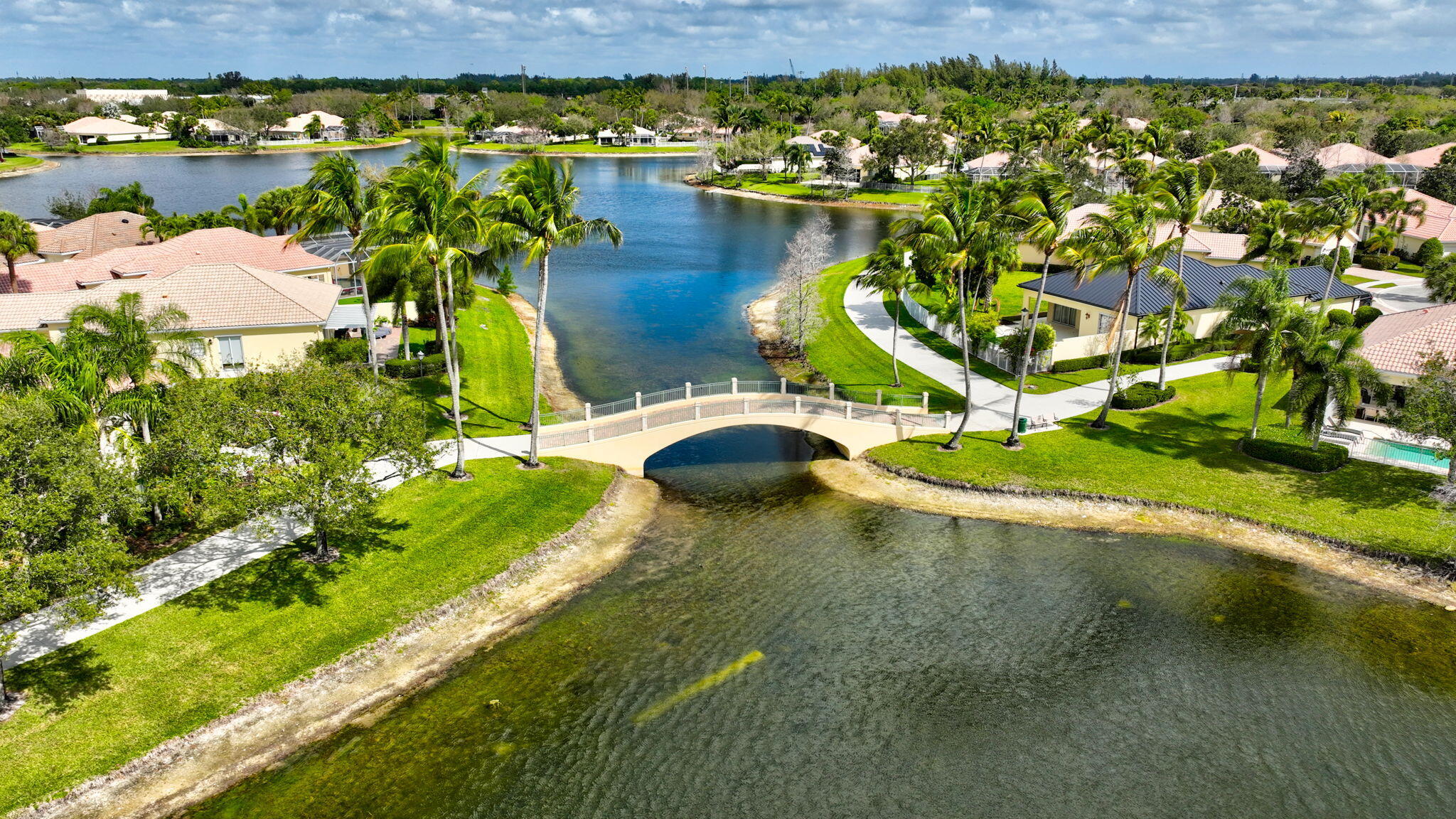 VILLAGEWALK OF WELLINGTON 3B - Residential