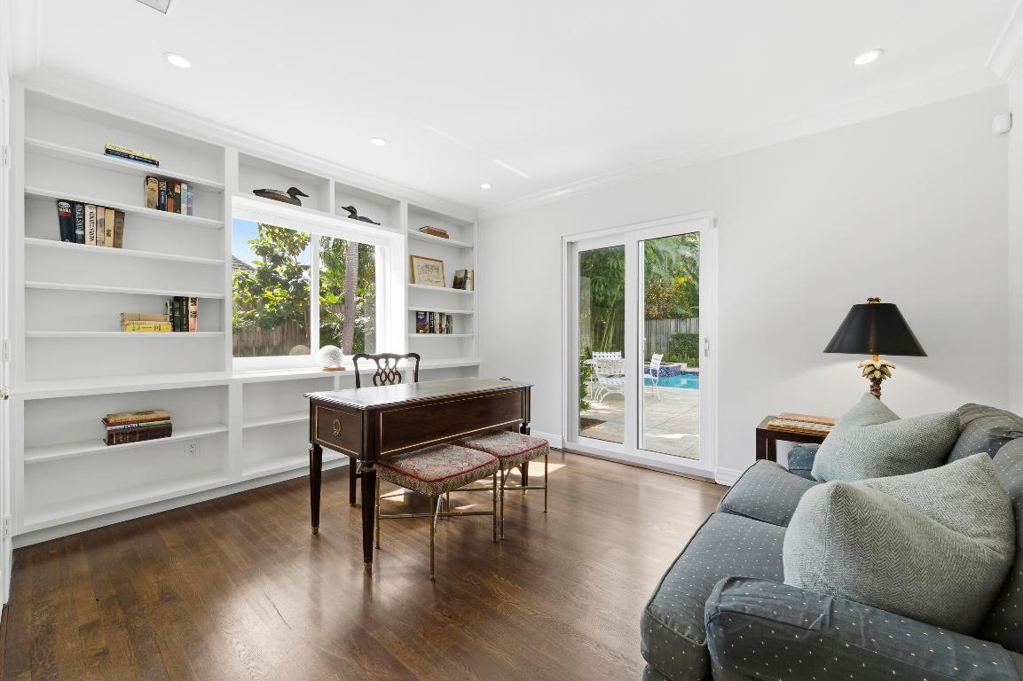 NORTH SHORE TERRACE 1 - Residential Lease