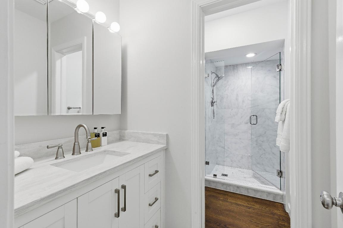 NORTH SHORE TERRACE 1 - Residential Lease