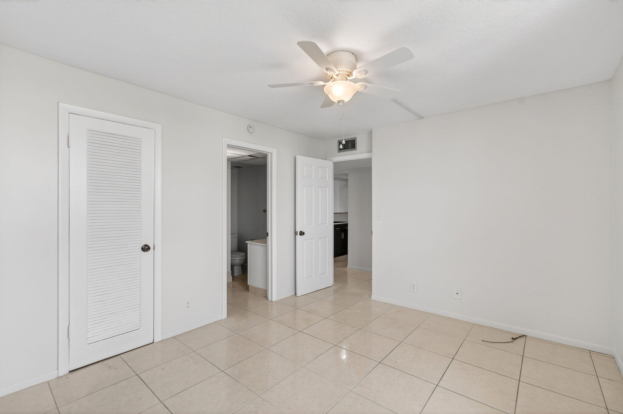 BOCA BAYOU CONDO - Residential Lease