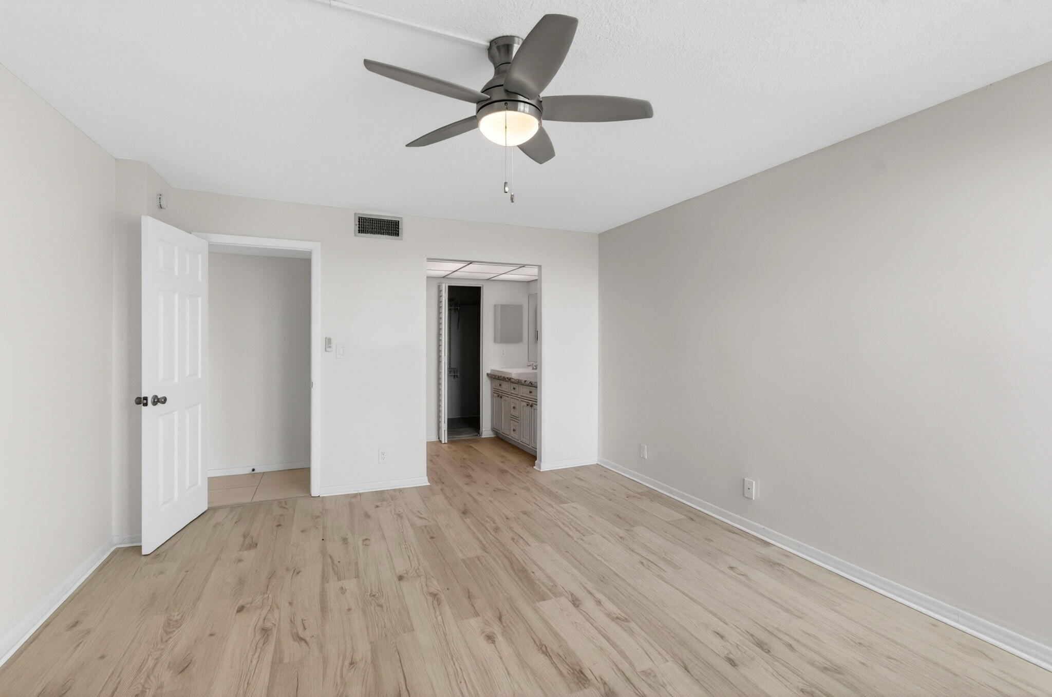 BOCA BAYOU CONDO - Residential Lease