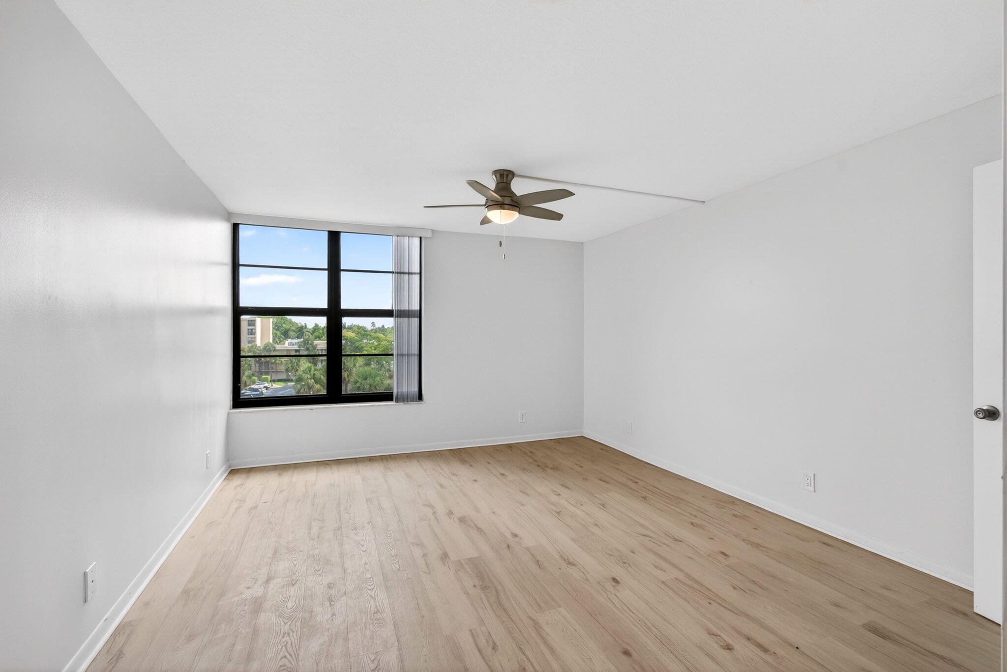 BOCA BAYOU CONDO - Residential Lease
