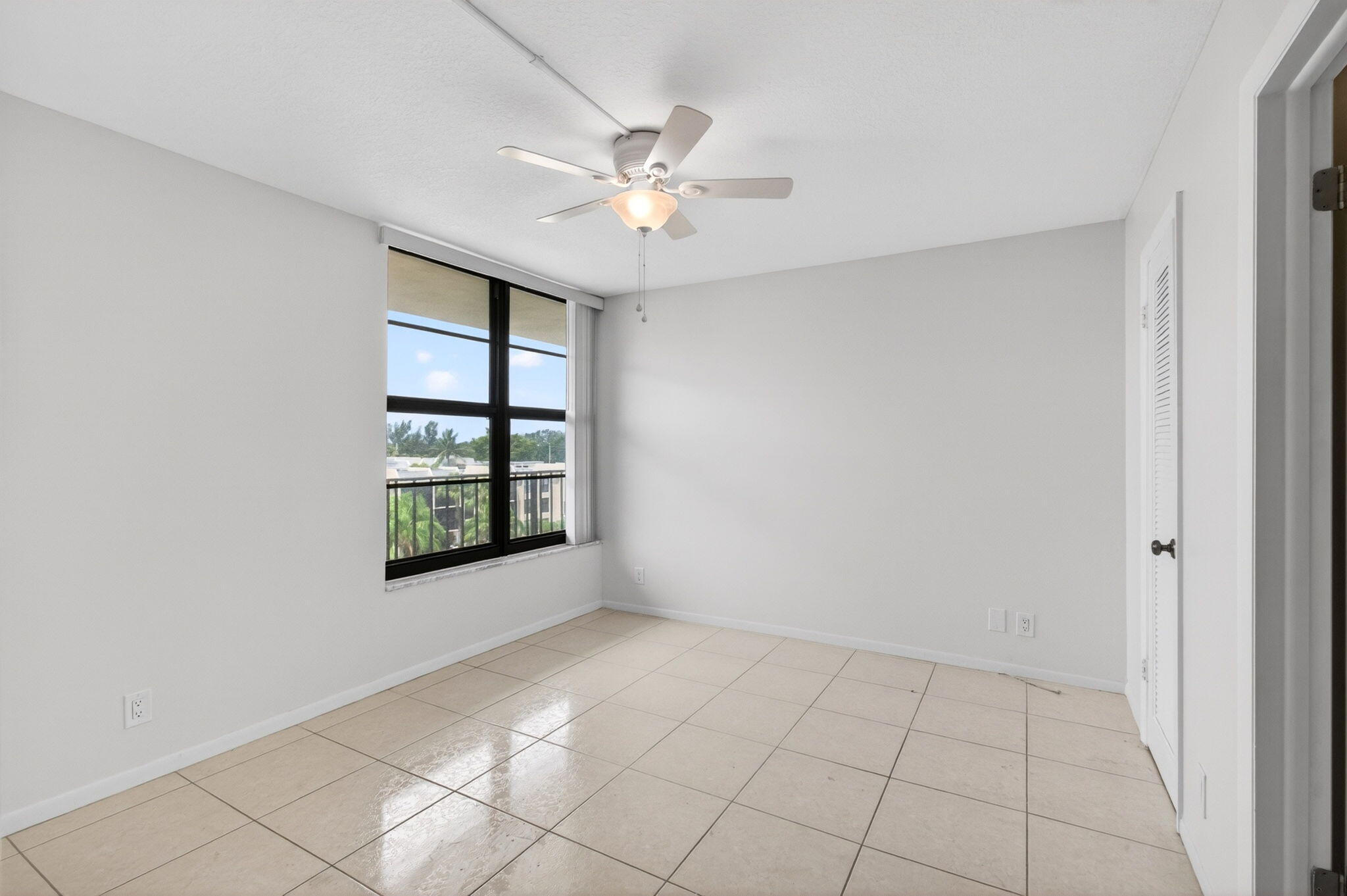 BOCA BAYOU CONDO - Residential Lease