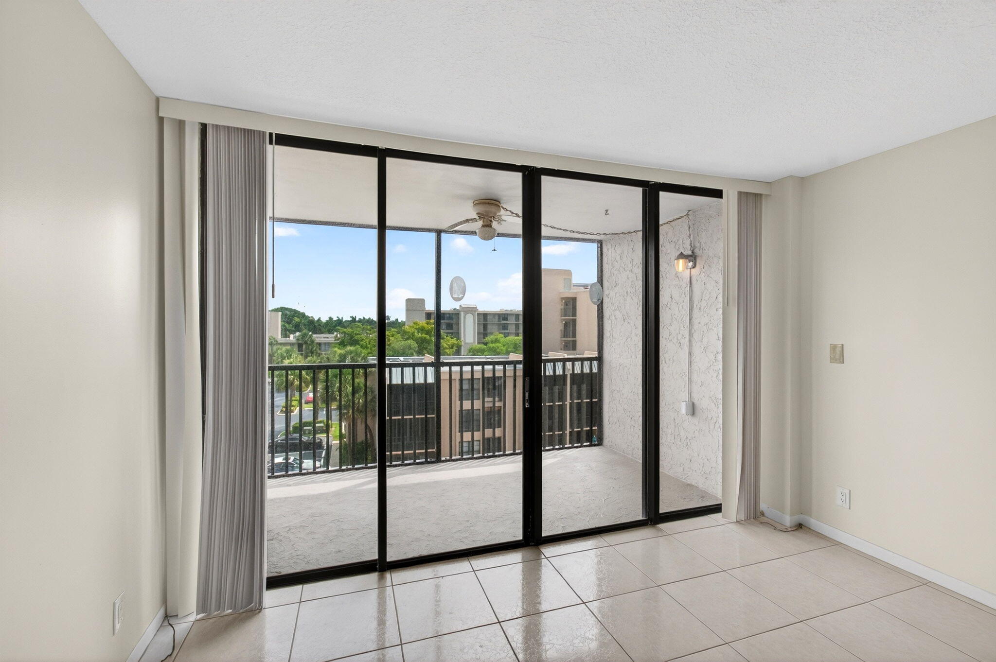 BOCA BAYOU CONDO - Residential Lease