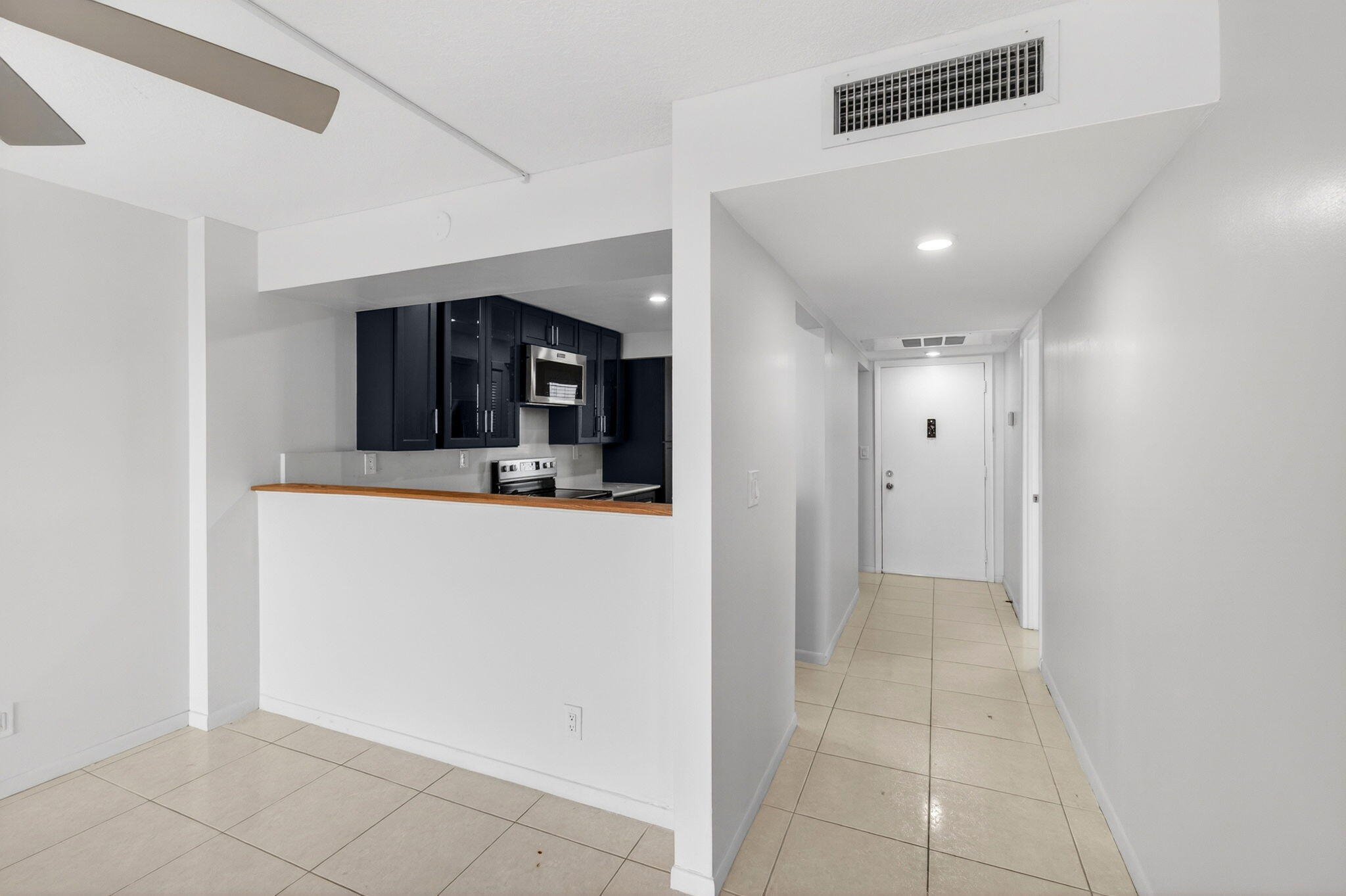 BOCA BAYOU CONDO - Residential Lease