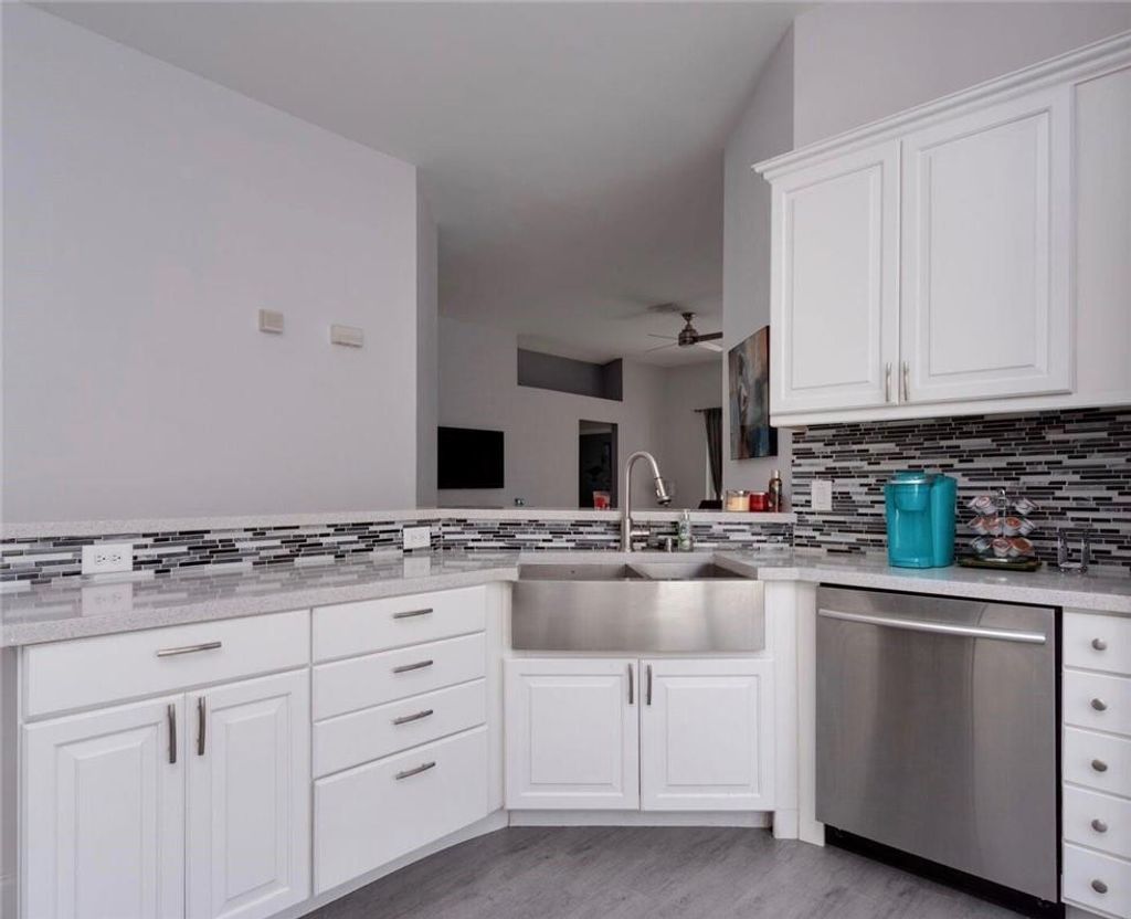 Photo of 14272 NW 18th Court, Pembroke Pines, FL 33028 (MLS # B26040564)