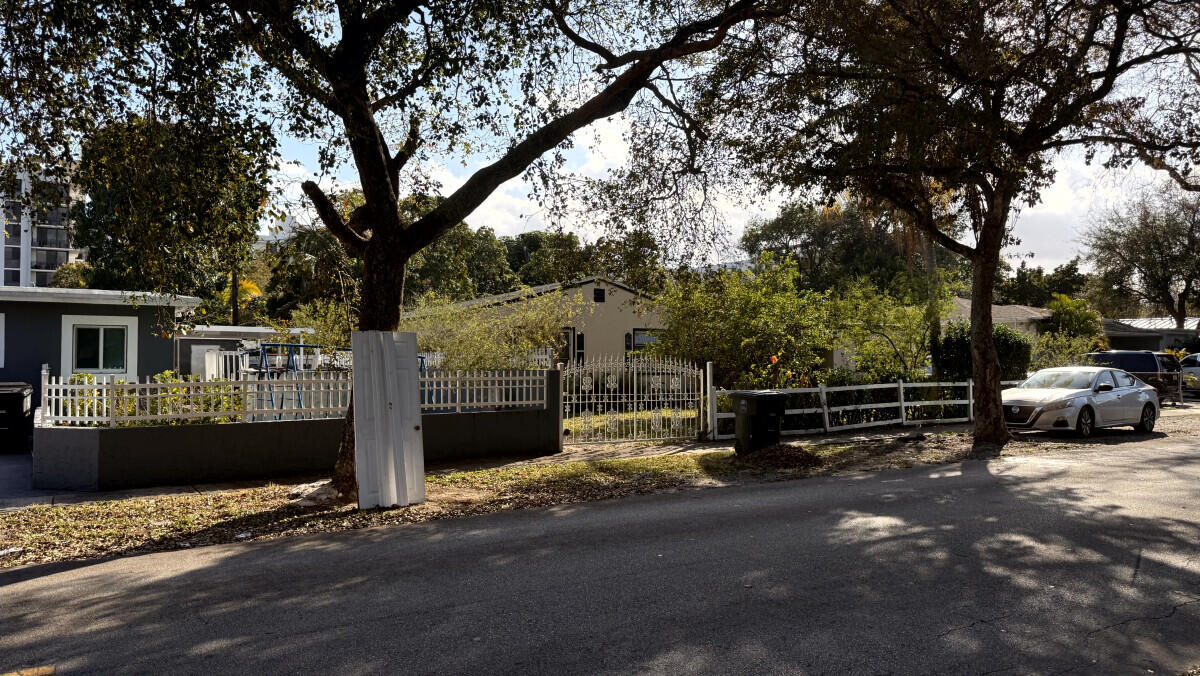 FAIRVIEW - Residential