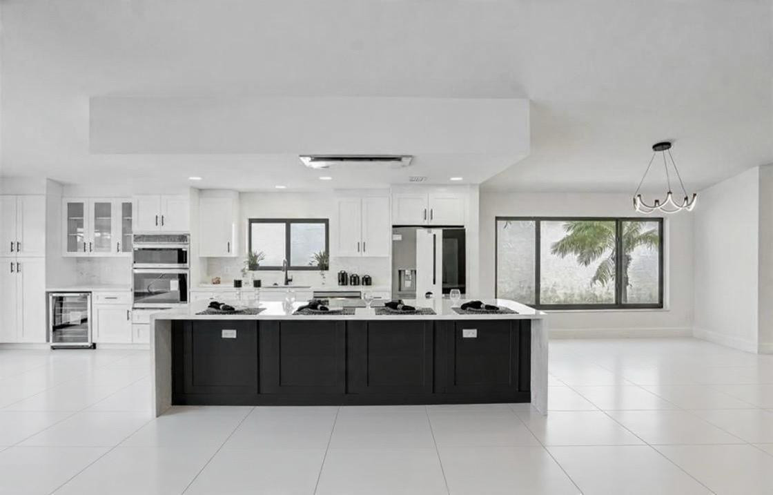 21392 Bridge View Drive