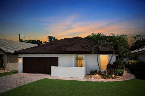 21392 Bridge View Drive Boca Raton FL 33428