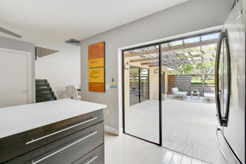 Photo of 213 2nd Terrace, Palm Beach Gardens, FL 33418 (MLS # R10972514)