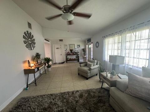 A home in Port St Lucie