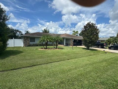 A home in Port St Lucie