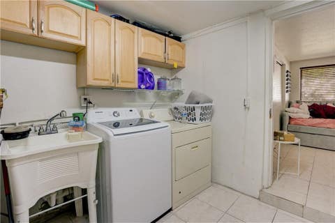 Tiny photo for 970 SW 3rd Avenue, Pompano Beach, FL 33060 (MLS # B26051480)