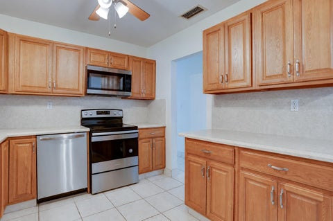 Tiny photo for 970 SW 3rd Avenue, Pompano Beach, FL 33060 (MLS # B26051480)