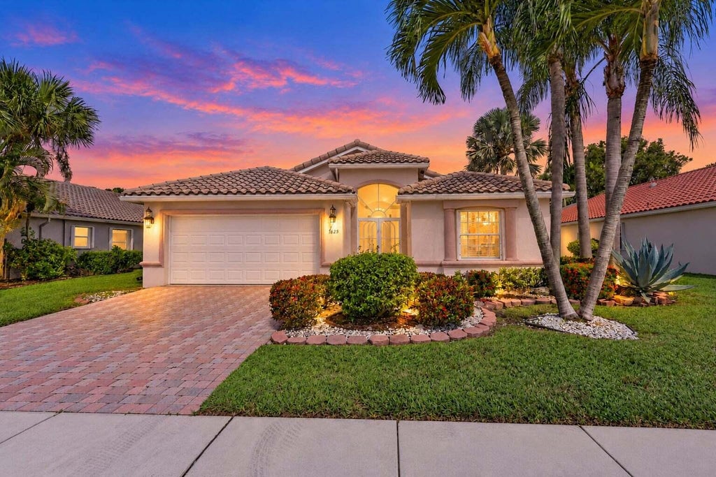 Photo of 7625 CAPRIO Drive, Boynton Beach, FL 33472 (MLS # B26091001)