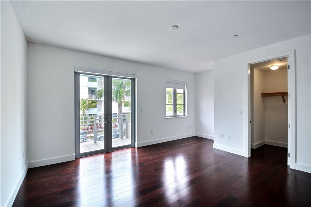 Palermo Yacht Club - Residential