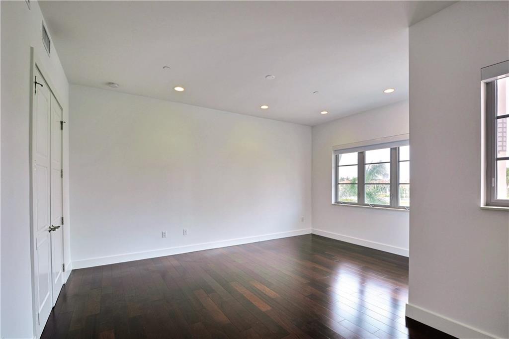 Palermo Yacht Club - Residential